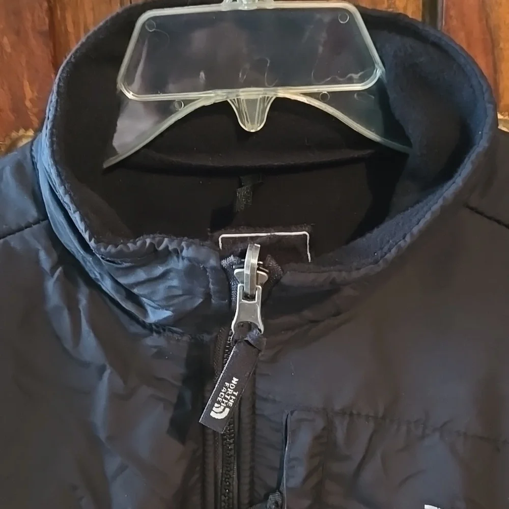 The North Face Jacket - Picture 3 of 10